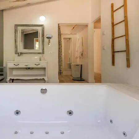 Strandnahe German Mit Grosser Poolterrasse * Son Bou