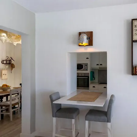 Strandnahe German Mit Grosser Poolterrasse * Son Bou