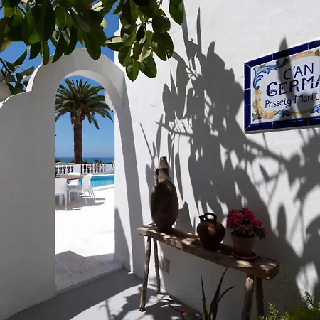 Strandnahe German Mit Grosser Poolterrasse Feriehus