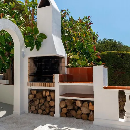 Strandnahe German Mit Grosser Poolterrasse Ferienhaus *