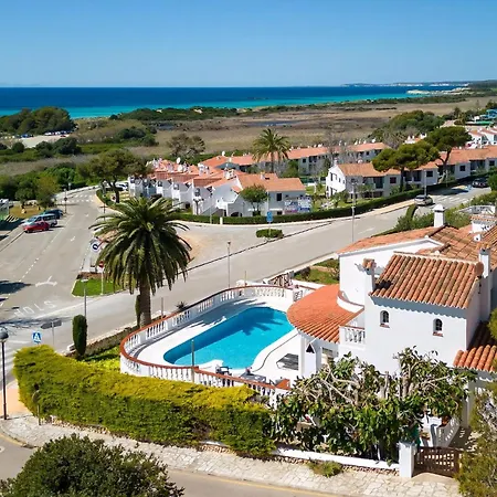 Strandnahe German Mit Grosser Poolterrasse Semesterbostad