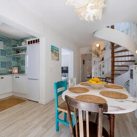 Strandnahe German Mit Grosser Poolterrasse Semesterbostad *